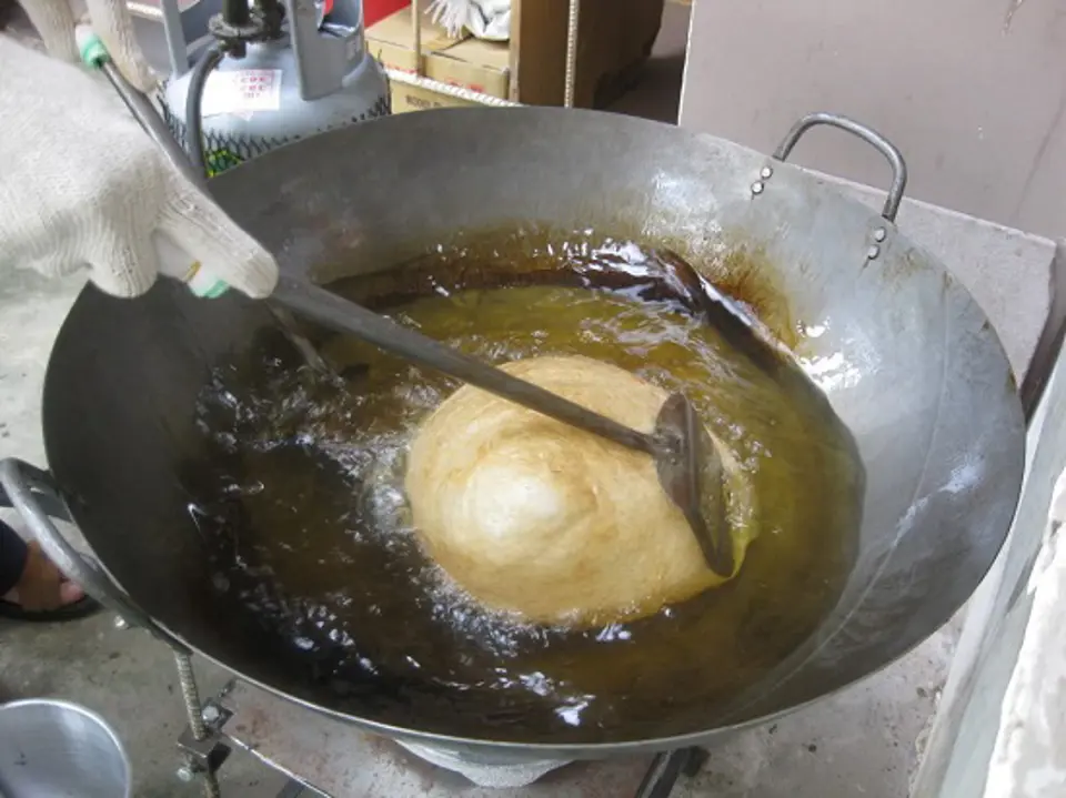 Cách làm món xôi chiên phồng Nam Bộ