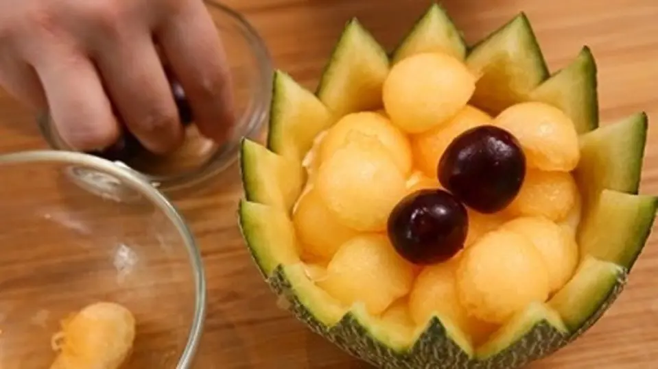 Cách làm mousse dưa lưới tráng miệng cho cả nhà