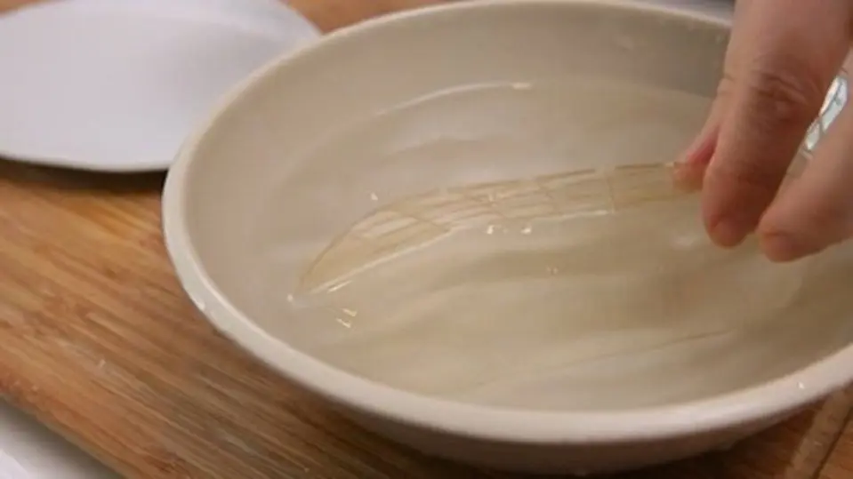 Cách làm mousse dưa lưới tráng miệng cho cả nhà