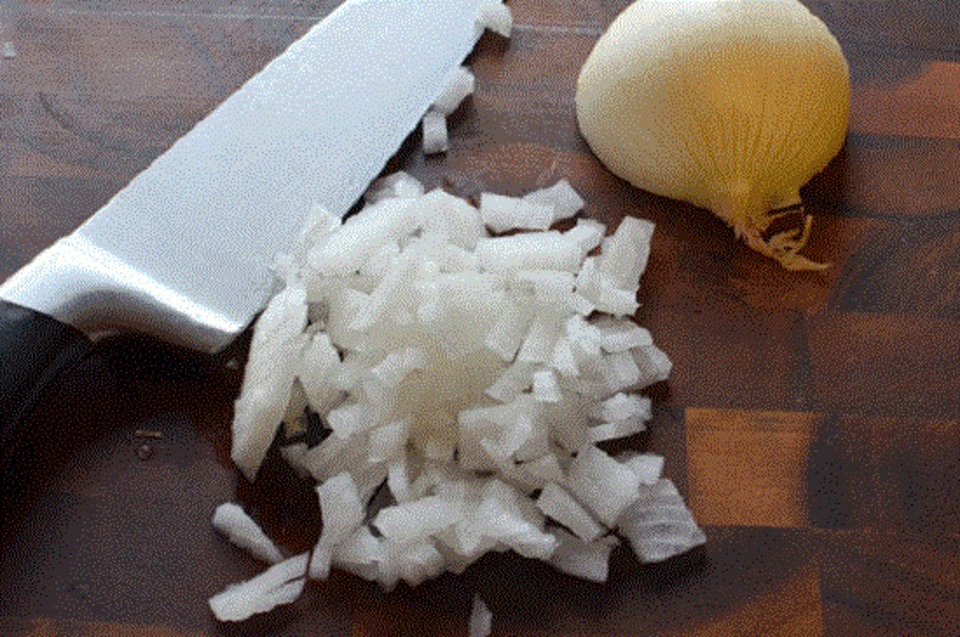 Cách làm súp gà mỳ ống đơn giản