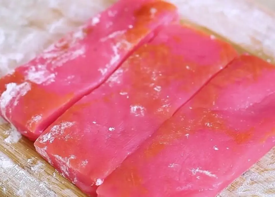 Cách làm bánh mochi tam giác của Nhật