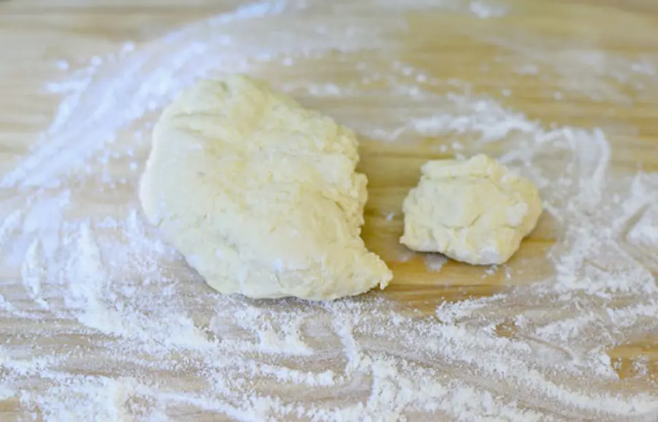 Cách làm bánh nướng nhân đậu đỏ của Trung Quốc