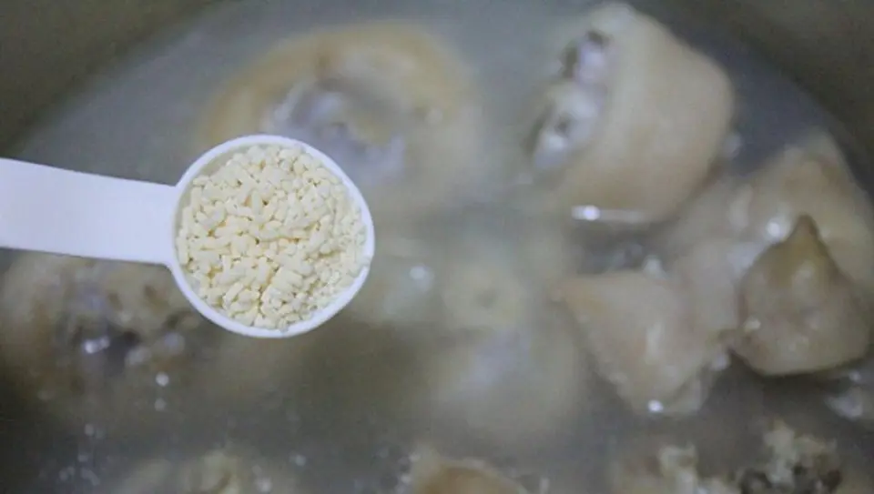 Cách làm canh măng móng giò ngon bổ Cách làm canh măng móng giò ngon bổ