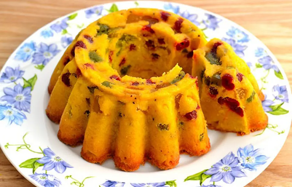 Cách làm món bánh rượu rum trái cây