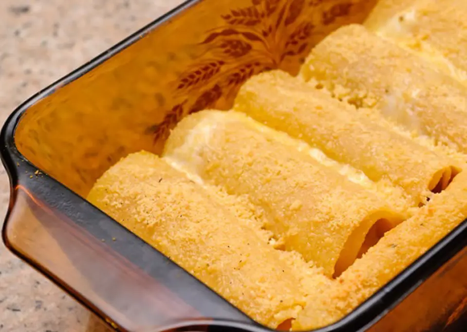 Cách làm món Lasagna cuộn phô mai của Ý ngày cuối tuần