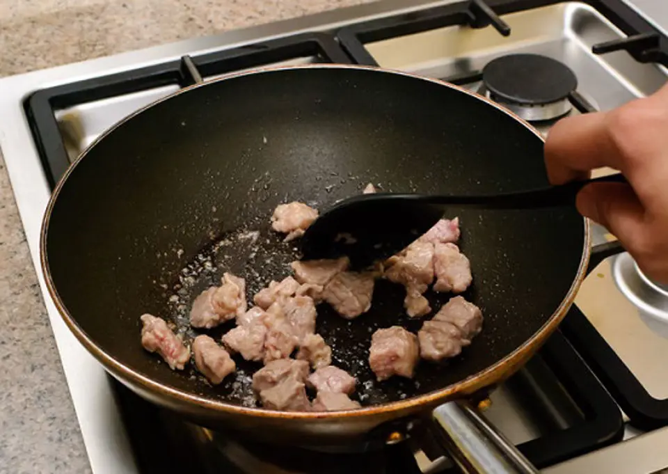Cách làm món thịt bò xào Mông Cổ độc đáo Cách làm món thịt bò xào Mông Cổ độc đáo