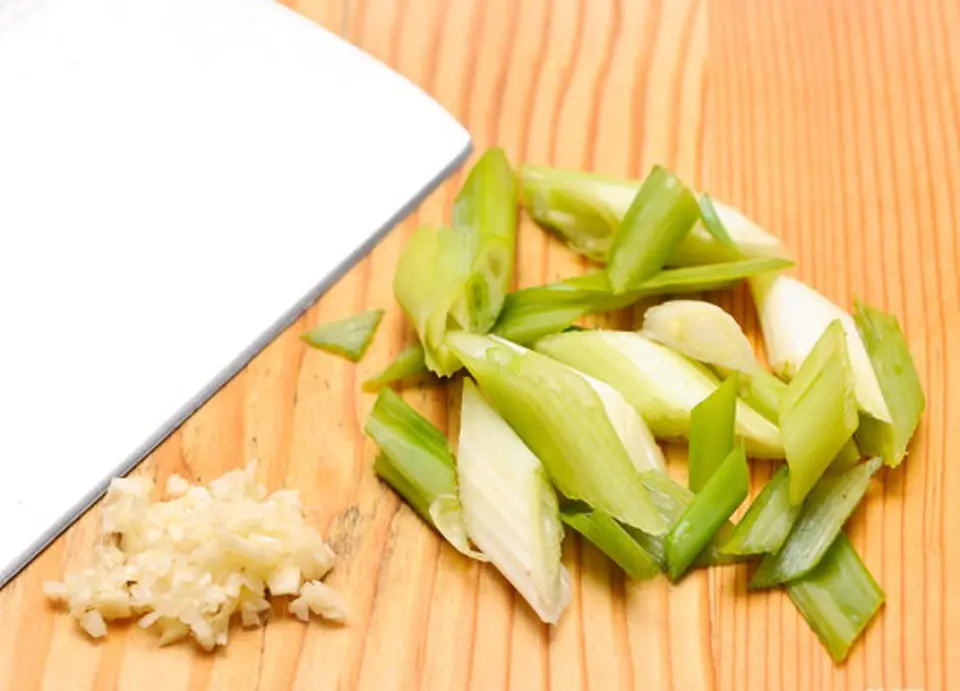 Cách làm món thịt bò xào Mông Cổ độc đáo Cách làm món thịt bò xào Mông Cổ độc đáo