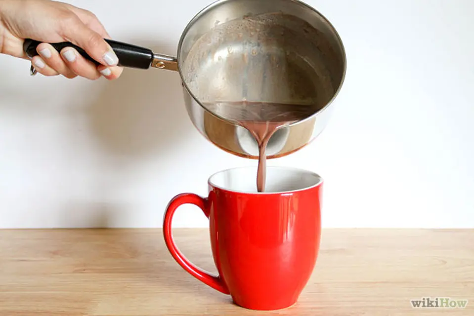 Cách pha Chocolate nóng ngọt ngào siêu ngon
