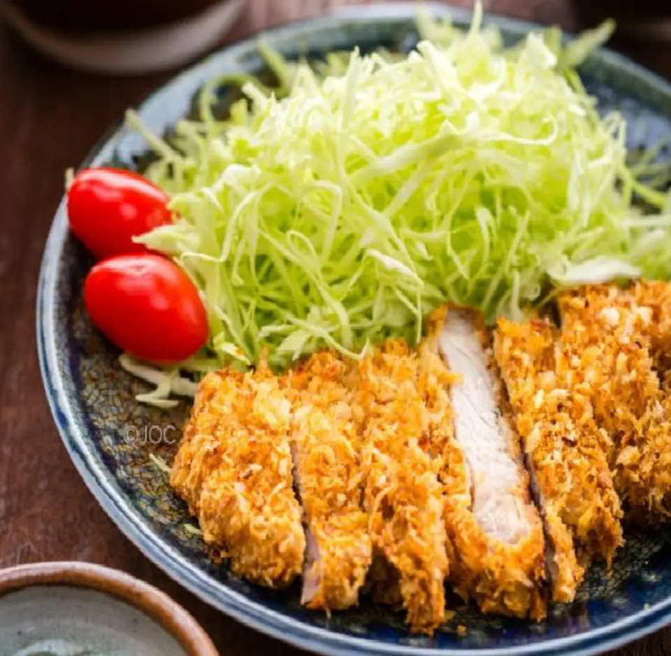 Công thức làm món thịt thăn rán kiểu Nhật ngon lạ miệng