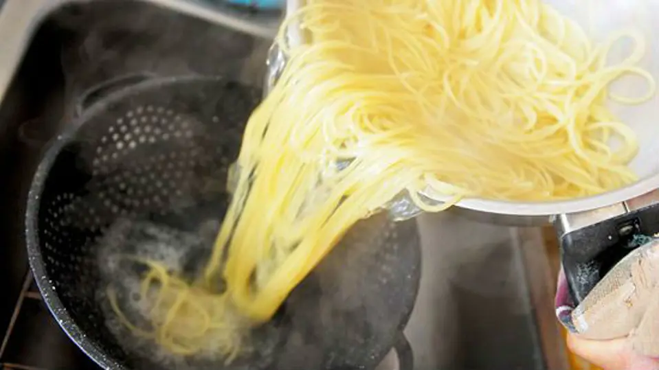 Công thức nấu mì Ý sốt thịt viên ngon tuyệt hảo