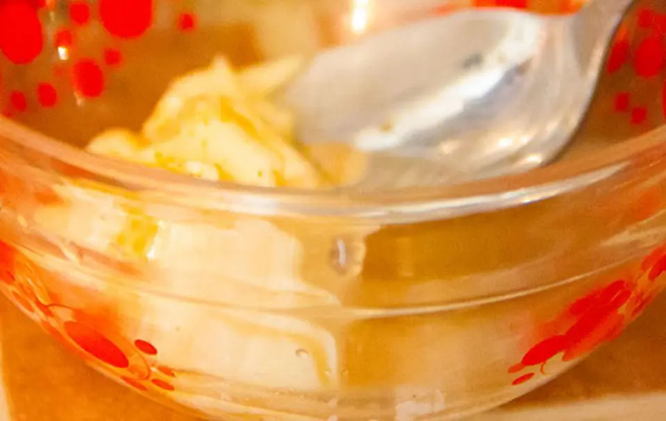 Cách làm bánh mì kẹp nhân tôm cực ngon cho bữa sáng