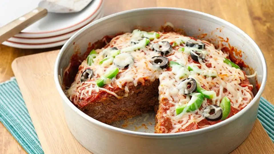 Cách làm Pizza thịt bằm cực ngon