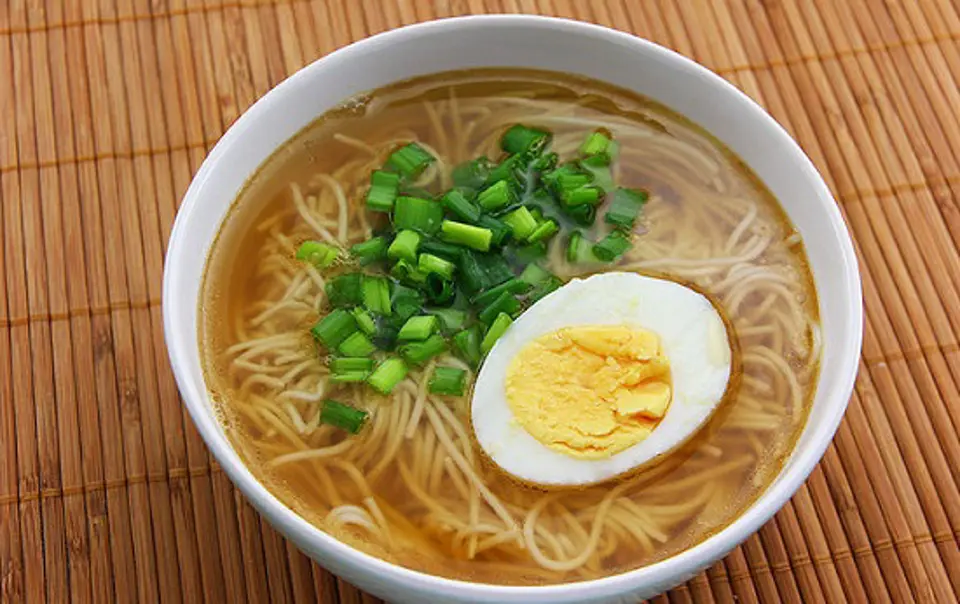 Cách nấu mì Ramen trứng của Nhật Bản