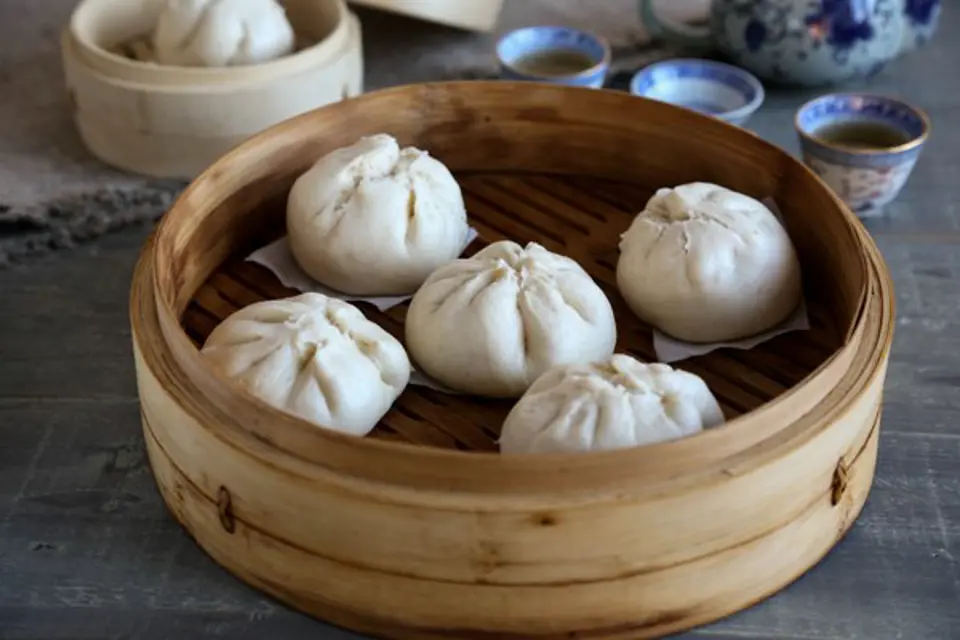 Cách làm bánh bao nhân thịt nóng hổi