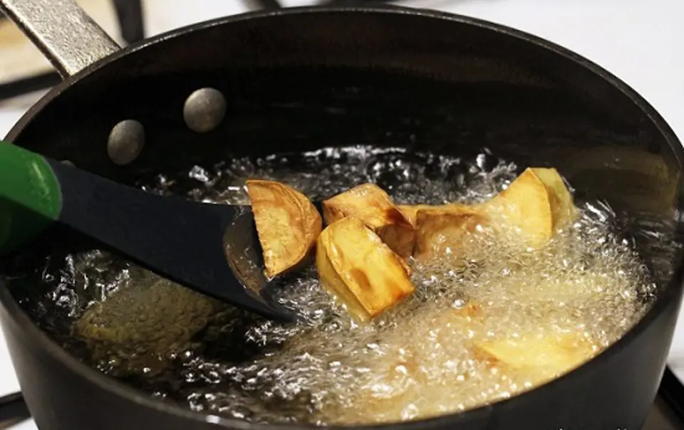 Cách làm kẹo khoai lang ngọt Hàn Quốc