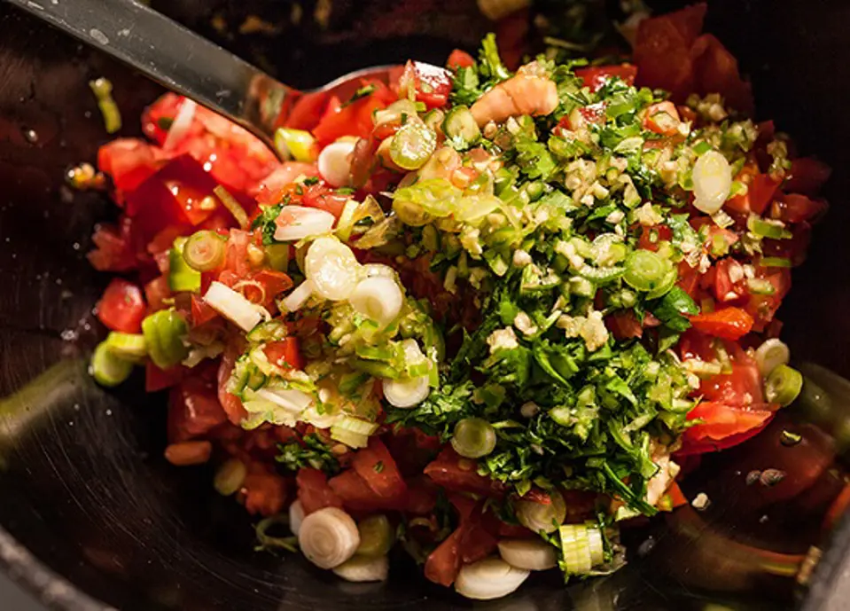 Cách làm món Tacos tôm nướng sốt bơ siêu hấp dẫn