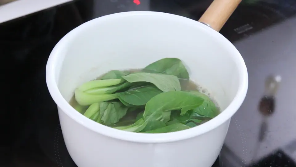 Cách làm nấm nhồi tôm với dăm bông xông khói Trung Hoa