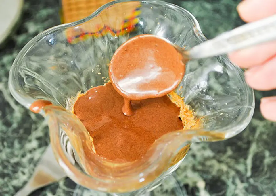 Cách làm Socola bơ đậu phộng tráng miệng ngọt ngào
