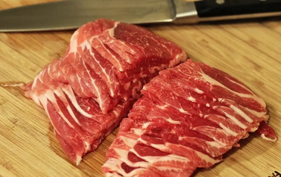 Cách làm thịt heo ướp cay kiểu Hàn siêu ngon