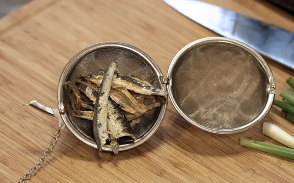 Cách làm canh chả cá kiểu Hàn siêu ngon