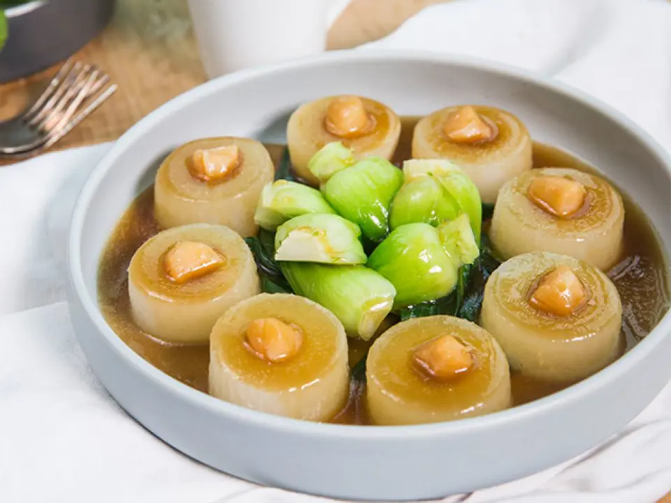 Cách làm món sò điệp khô hấp củ cải đậm vị ngon cơm ngày Tết