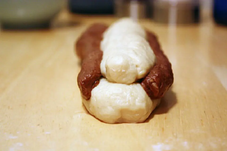 Cách làm bánh mì gấu Panda đáng yêu thơm ngon