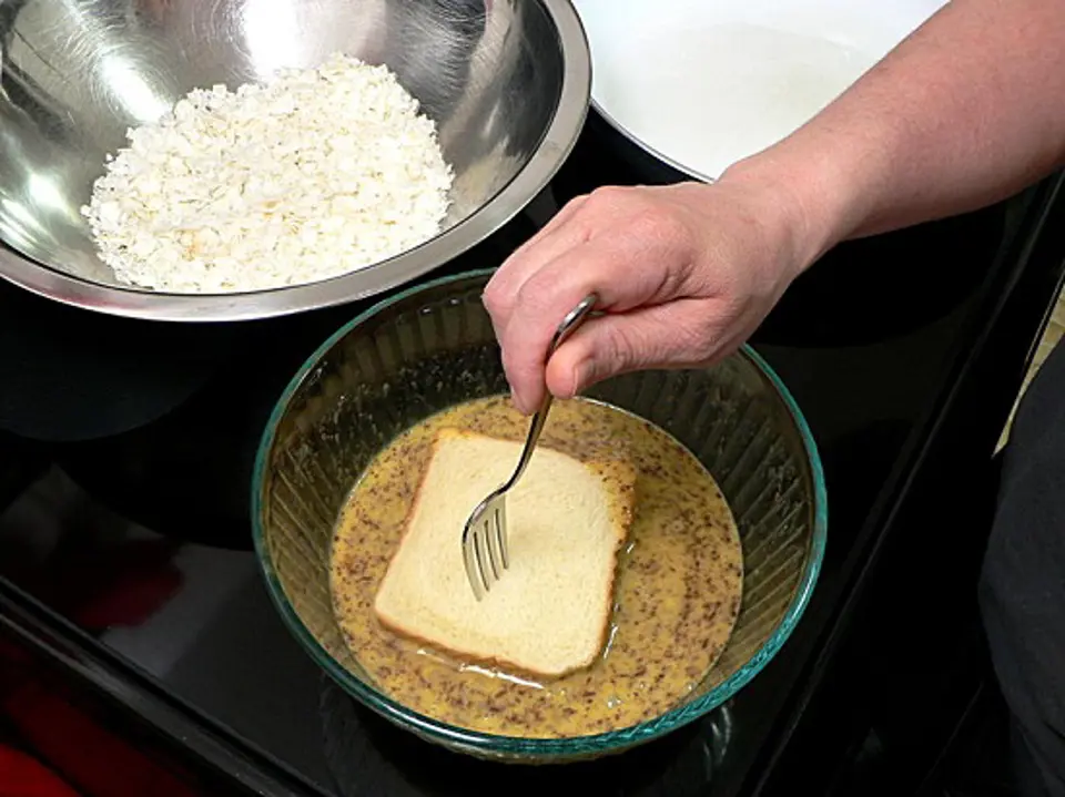Cách làm bánh mì nướng dừa kiểu Pháp ngon mê li