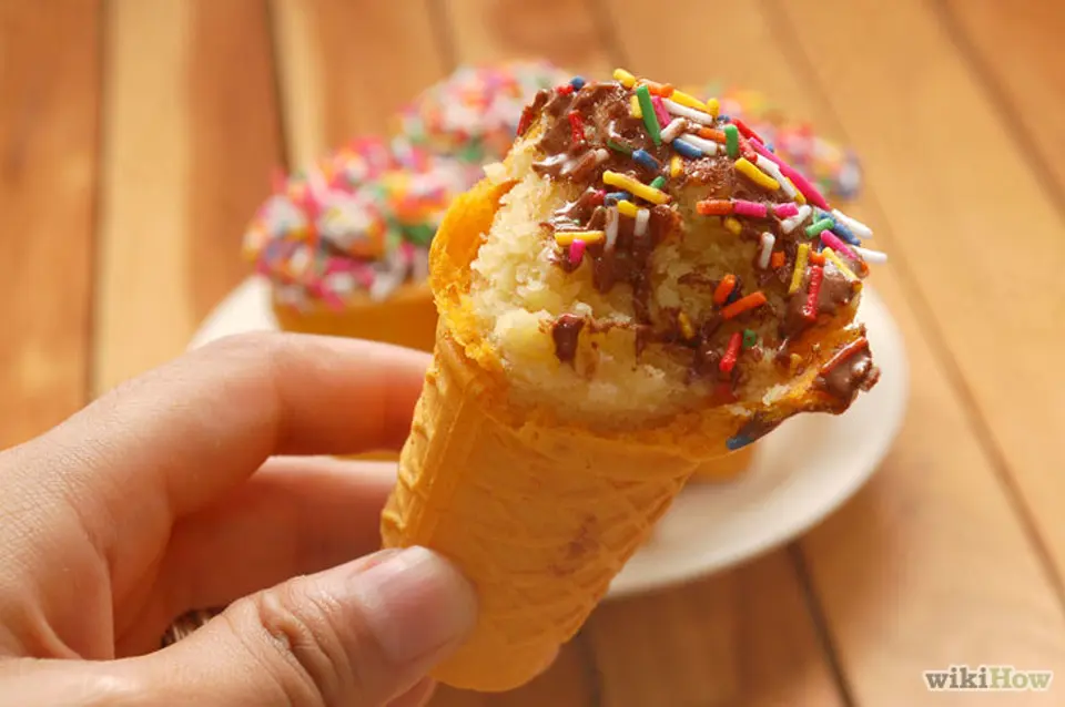 Cách làm cupcake ốc quế đơn giản nhất