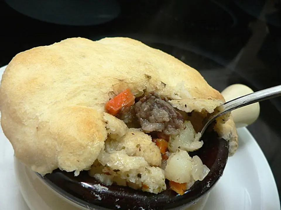 Cách làm pot pie bò ngon tuyệt