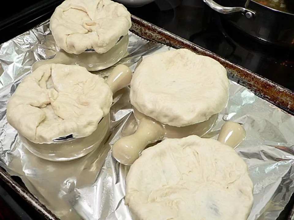 Cách làm pot pie bò ngon tuyệt