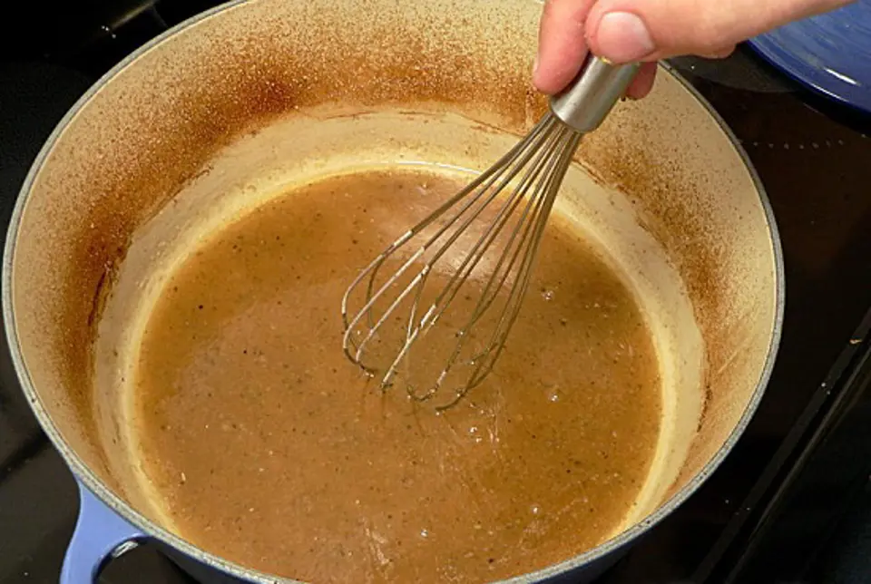 Cách làm thịt bò om khoai tây cực hấp dẫn