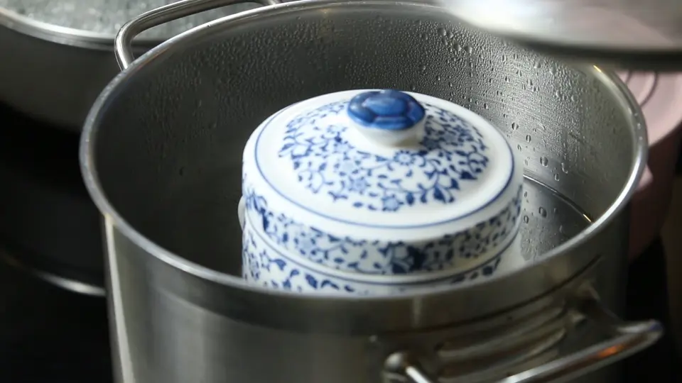 Cách nấu cháo tổ yến bí đỏ bổ dưỡng
