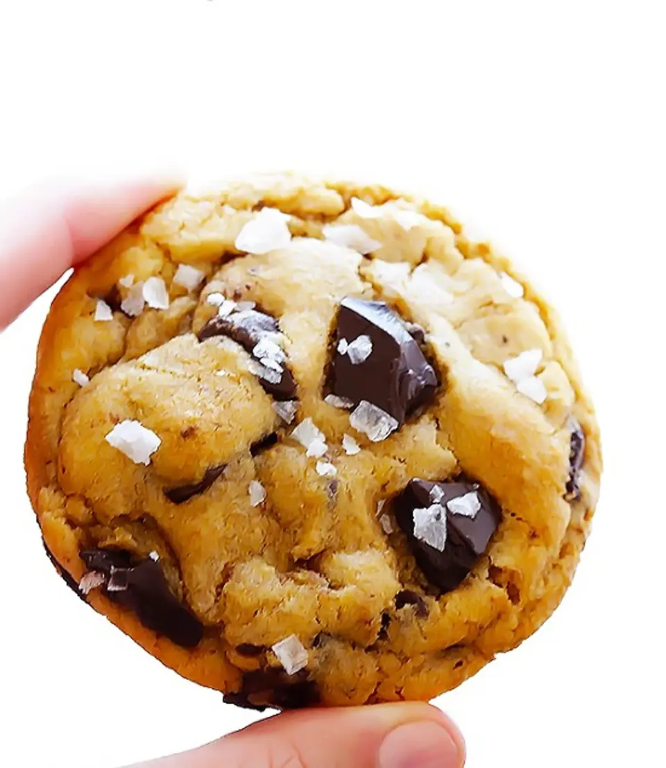Cách làm bánh chocolate chip vị mặn mới lạ