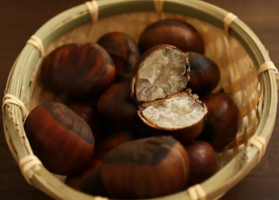 Cách làm bánh quy hạt dẻ thơm ngon độc đáo