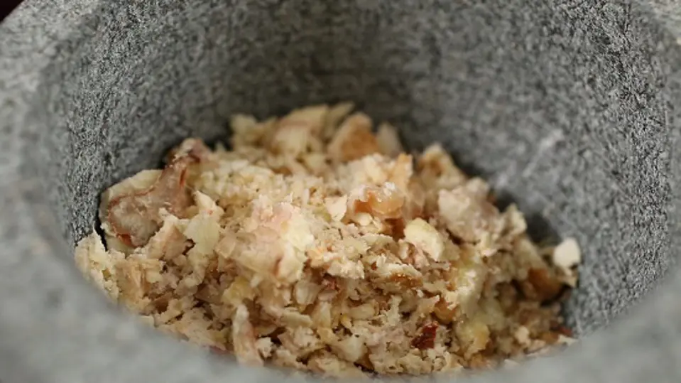 Cách làm bánh quy hạt dẻ thơm ngon độc đáo