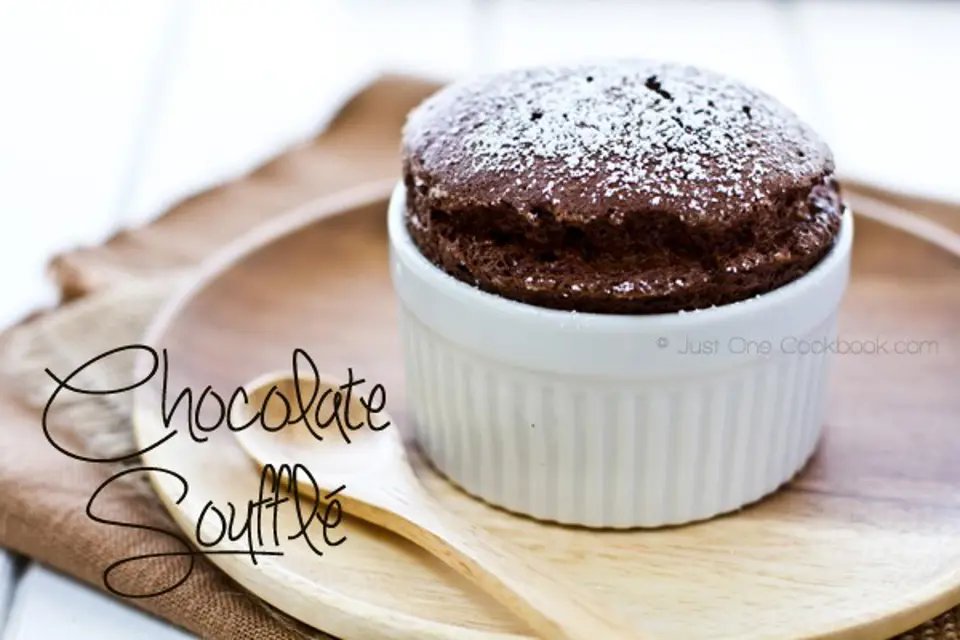Cách làm bánh souffle sô cô la kiểu Pháp ngon tuyệt