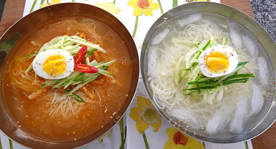 Cách làm súp mì lạnh với củ cải ngon tuyệt