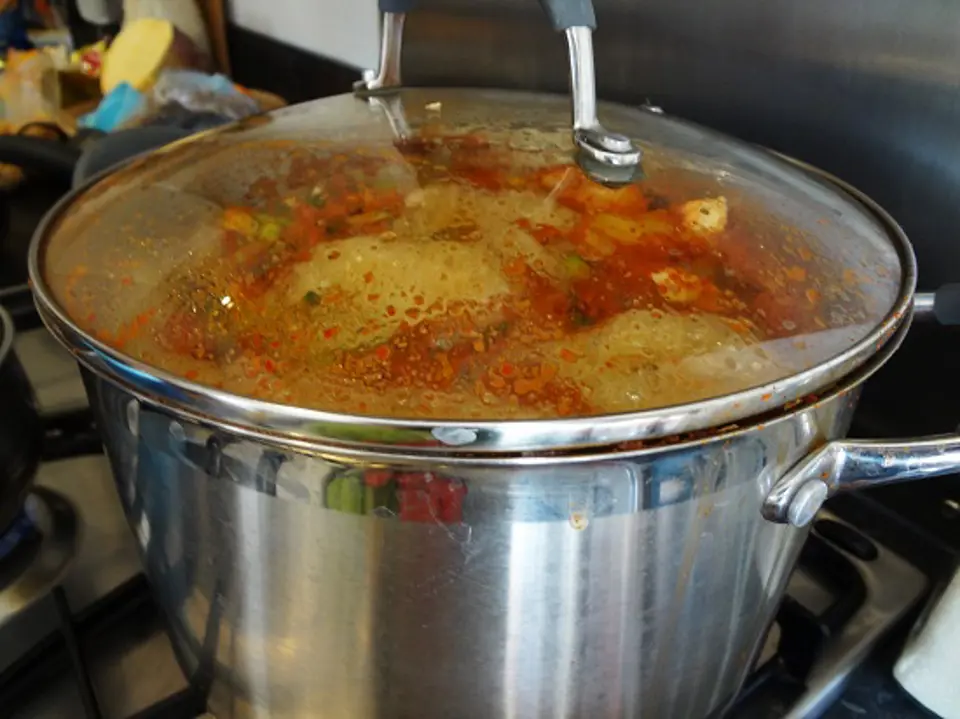 Cách nấu canh mực cay cực hấp dẫn
