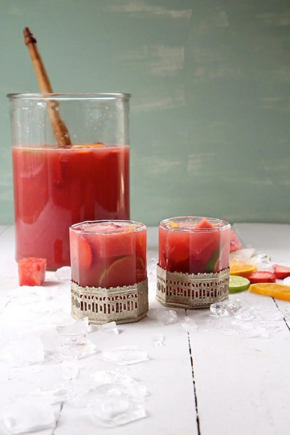Cách làm cocktail dưa hấu dâu tây ngon tuyệt
