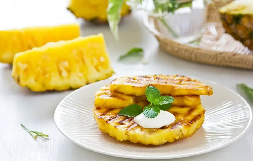 Cách làm dứa nướng mật ong đúng chuẩn kiểu Ý