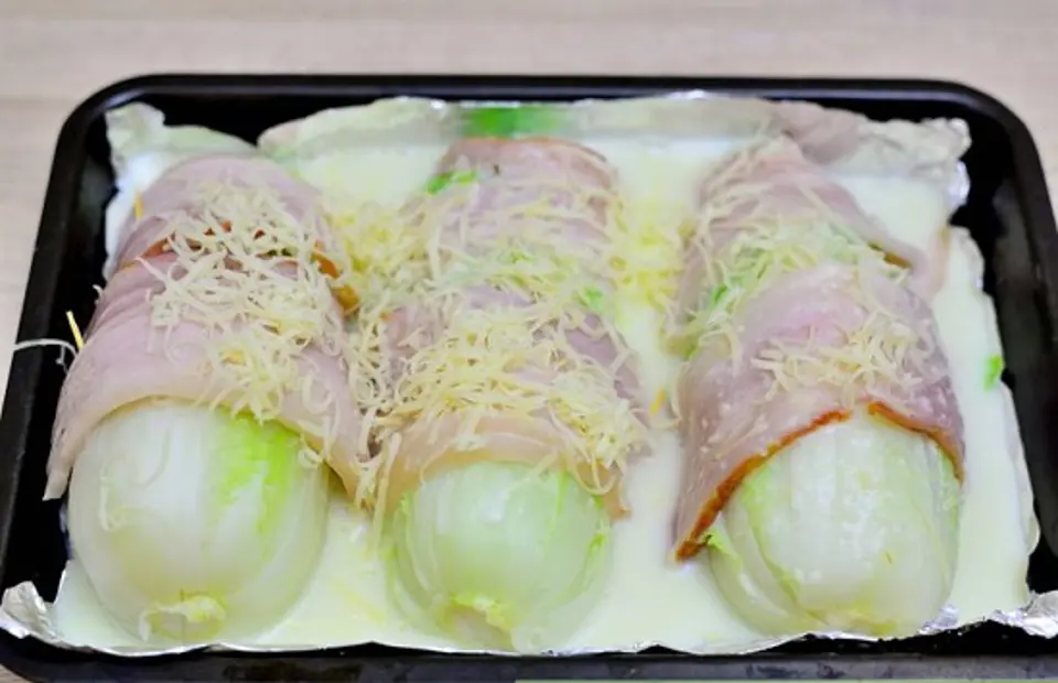 Cách làm món thịt cuốn cải thảo cho bữa ăn ngày hè thêm ngon
