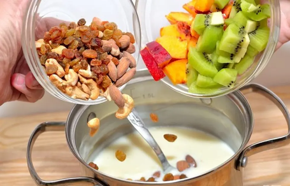 Cách làm Pudding trái cây ngon mê li