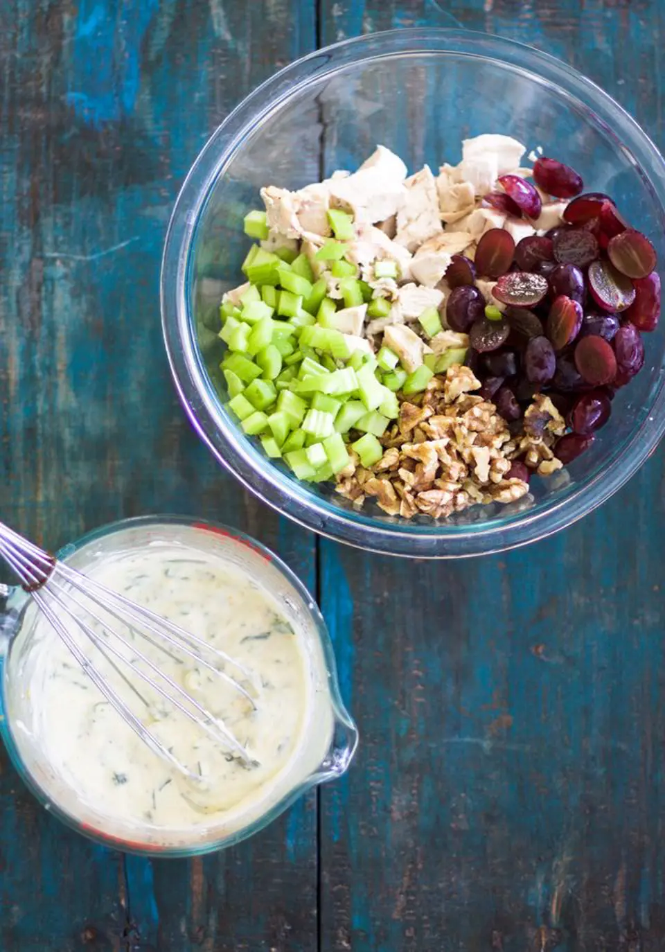 Cách làm salad gà thơm ngon mới lạ