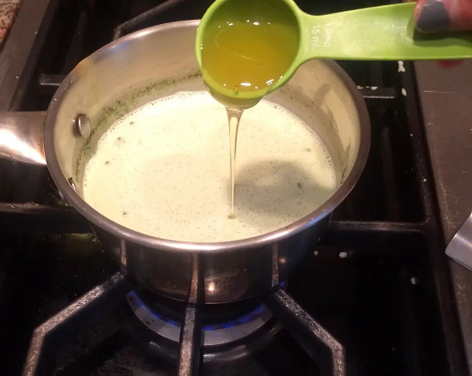 Cách làm kem matcha dừa thơm ngon hấp dẫn