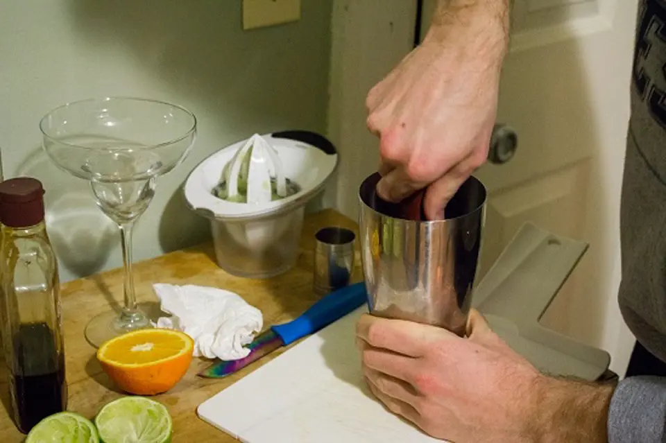 Cách làm Margarita cổ điển từ những nguyên liệu cực đơn giản
