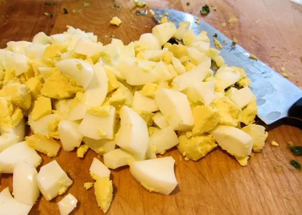 Cách làm salad rau củ hỗn hợp tươi mát bổ dưỡng mùa hè