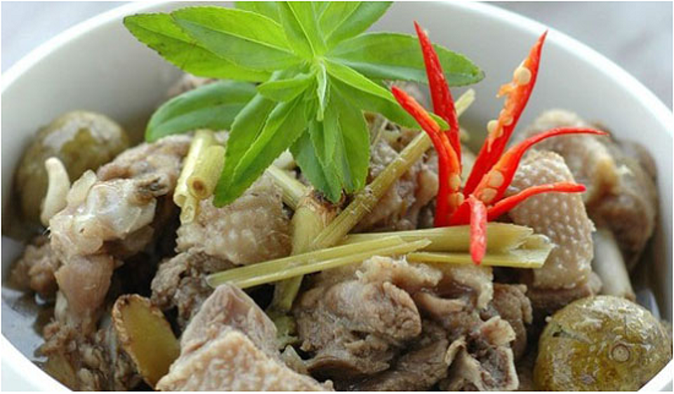 Cách làm vịt om sấu đặc biệt ngon nhất