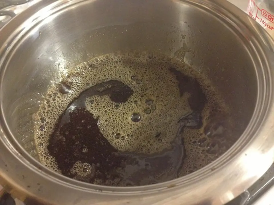 Cách làm bánh cuộn kem mocha thơm ngon