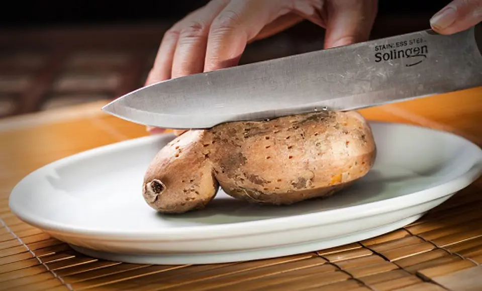 Cách làm khoai lang nướng bằng lò nướng bánh