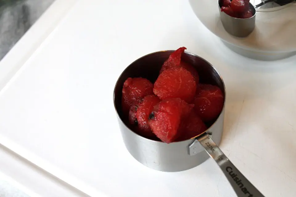 Cách làm Sangria dưa hấu với quả cherry hoàn hảo cho mùa hè Cách làm Sangria dưa hấu với quả cherry hoàn hảo cho mùa hè